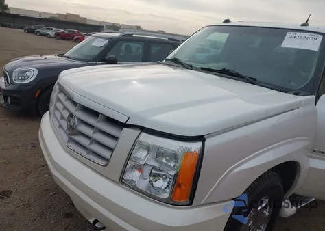 2004 Cadillac Escalade Esv Standard из США, поврежденный, VIN 3GYFK66N54G258990